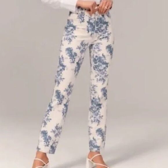 Abercrombie The 90s Straight Ultra High Rise Floral - Picture 1 of 9